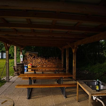 Camping @ Nogometni Golf Ljubljana Hotel Exterior photo