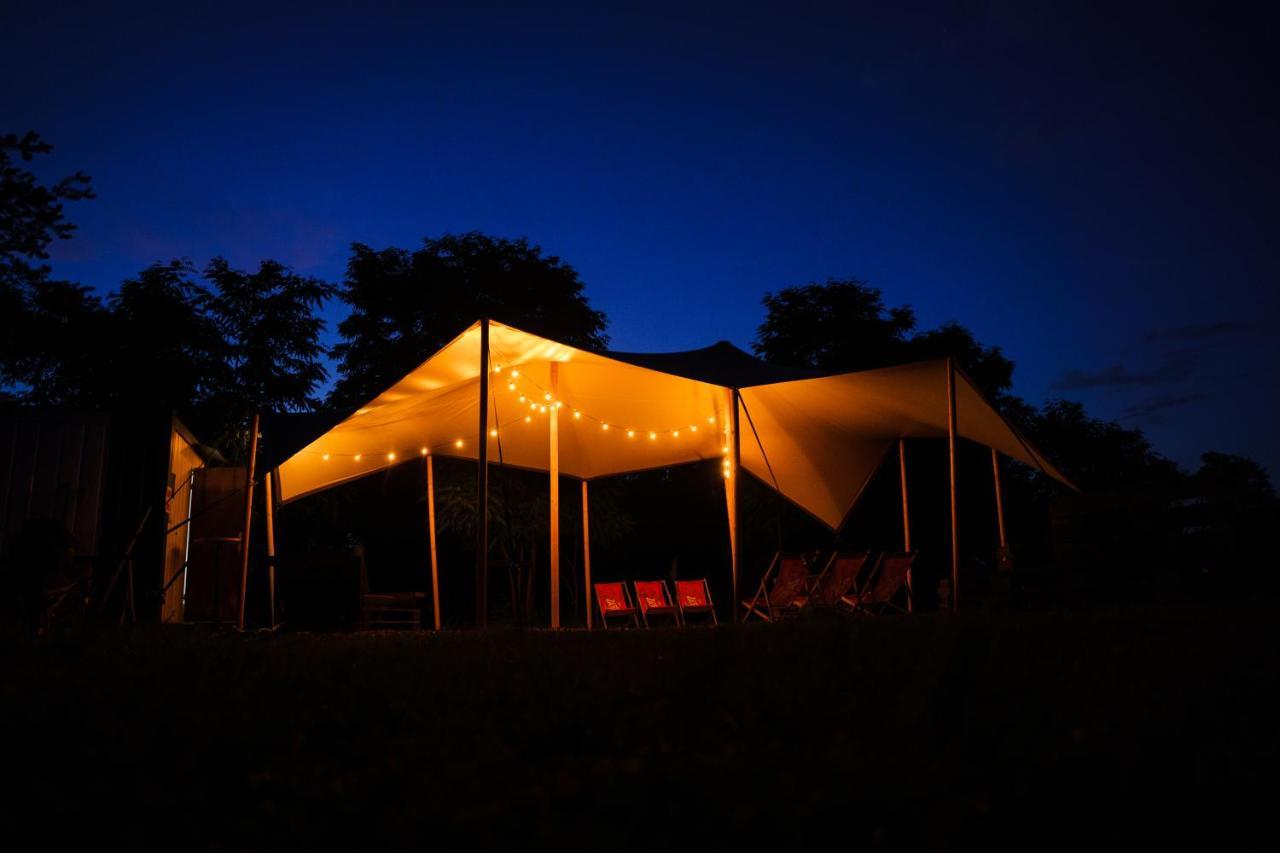 Camping @ Nogometni Golf Ljubljana Hotel Exterior photo